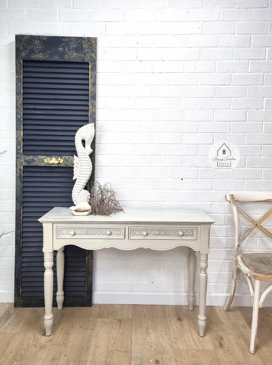 Dixie Belle Mineral Paint | French Linen | Taupe