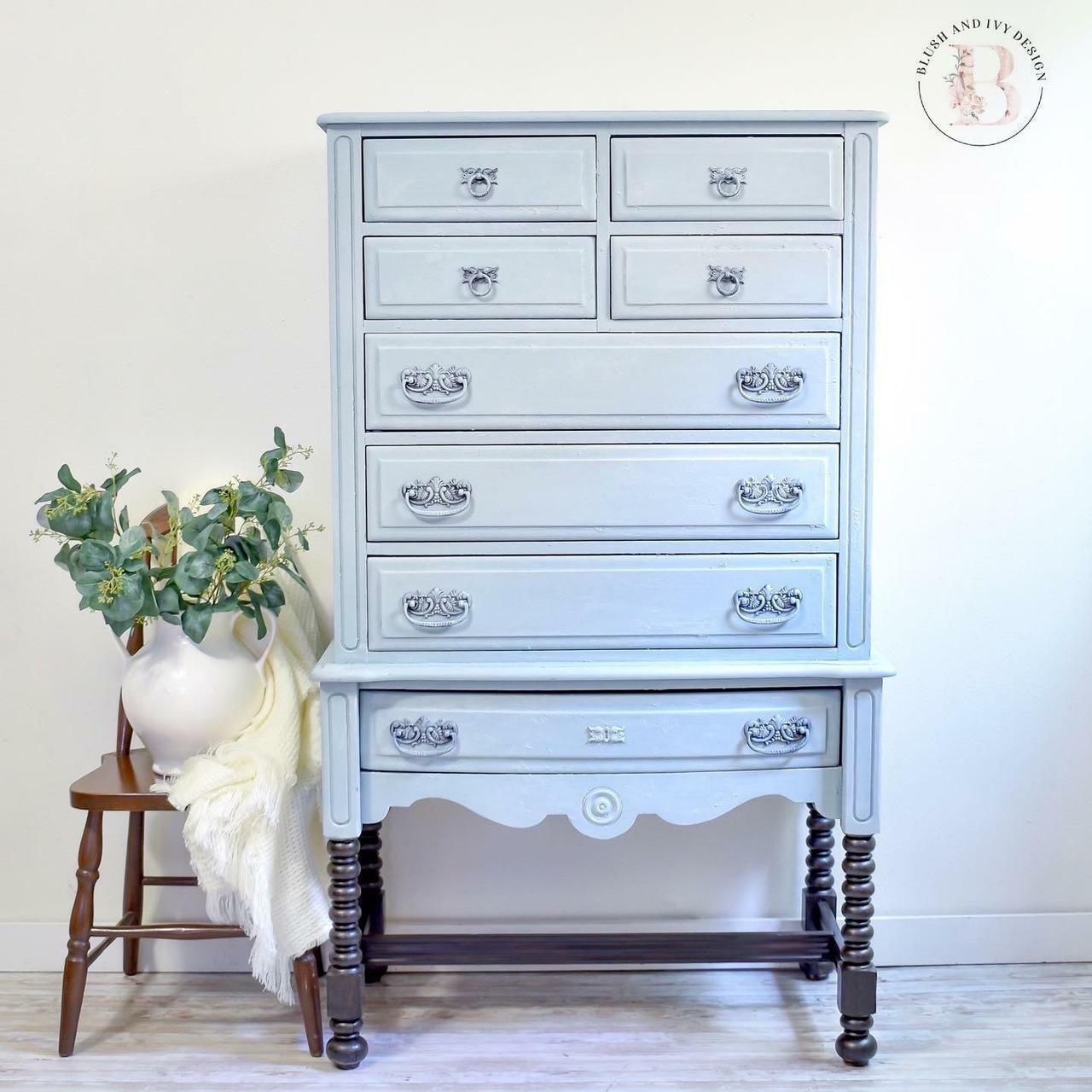 Dixie Belle Mineral Paint | Savannah Mist | Hellblau - Lioness Vintage