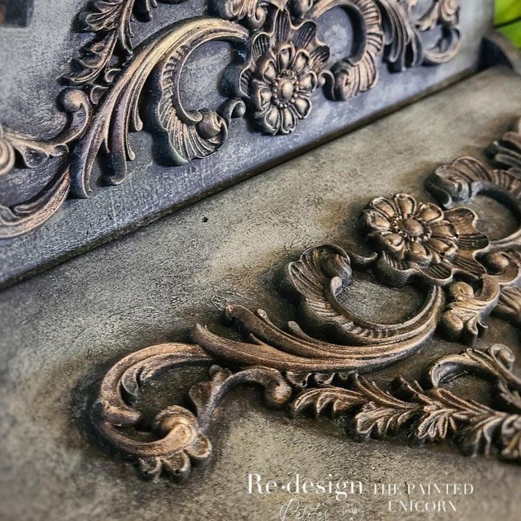 Salon Des Glaces | Decor Silikonform | Redesign with Prima - Lioness Vintage