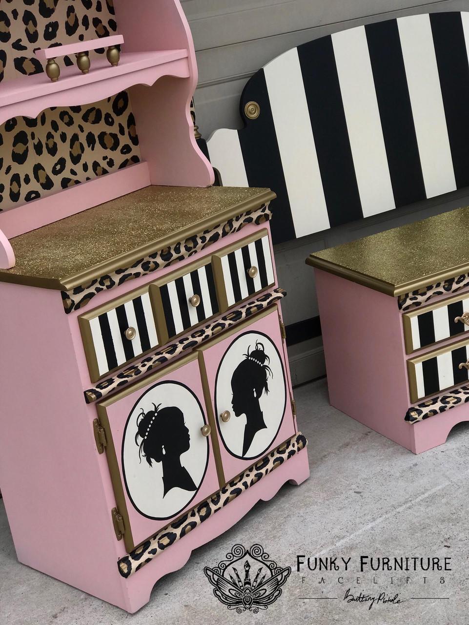 Dixie Belle Mineral Paint | Soft Pink | Pastelrosa - Lioness Vintage