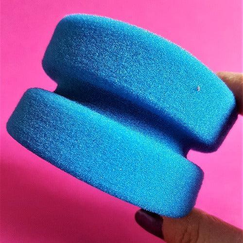 Dixie Belle Blue Gator Hide Sponge - Lioness Vintage